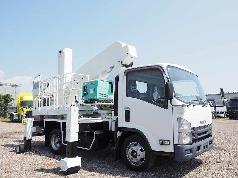 いすゞ エルフ高所作業車 タダノ 橋梁点検車 ブリッジチェッカー|中古トラックの販売・買取・査定のアイナビ