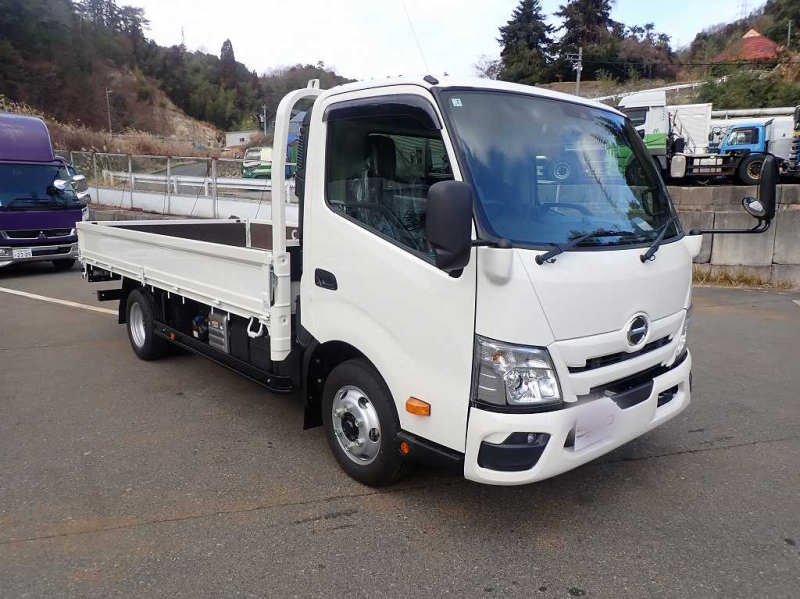 ワイド　ロング　木平　最大積載2950KG　日野自動車　6速　150PS|中古トラックの販売・買取・査定のアイナビ