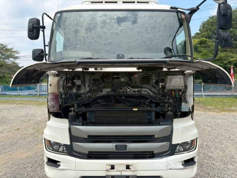 3軸高床 低温-32℃設定 2エバ 格納ゲート 後輪エアサス 車検付|中古トラックの販売・買取・査定のアイナビ