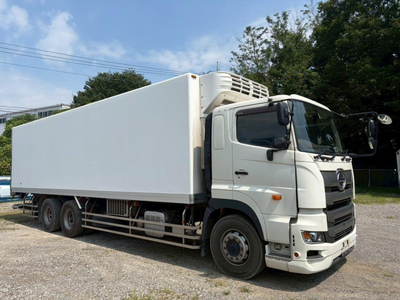 3軸高床 低温-32℃設定 2エバ 格納ゲート 後輪エアサス 車検付|中古トラックの販売・買取・査定のアイナビ