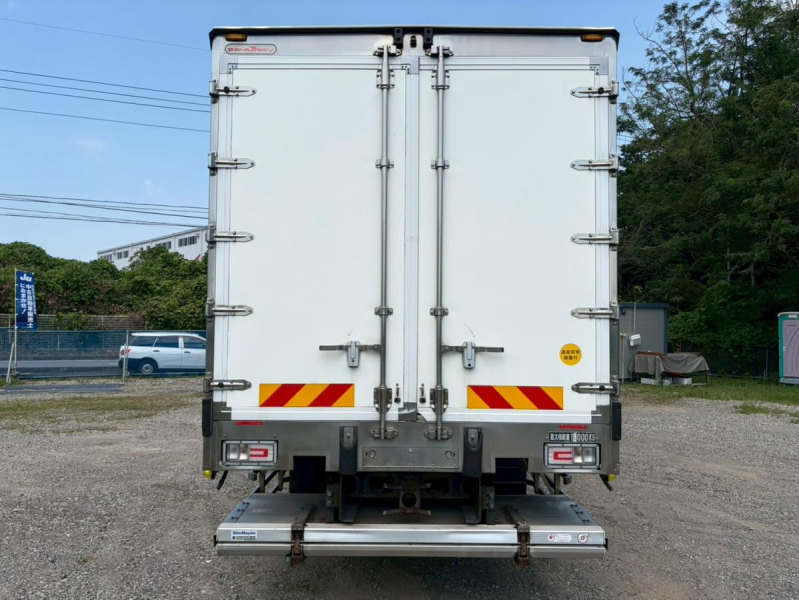 3軸高床 低温-32℃設定 2エバ 格納ゲート 後輪エアサス 車検付|中古トラックの販売・買取・査定のアイナビ