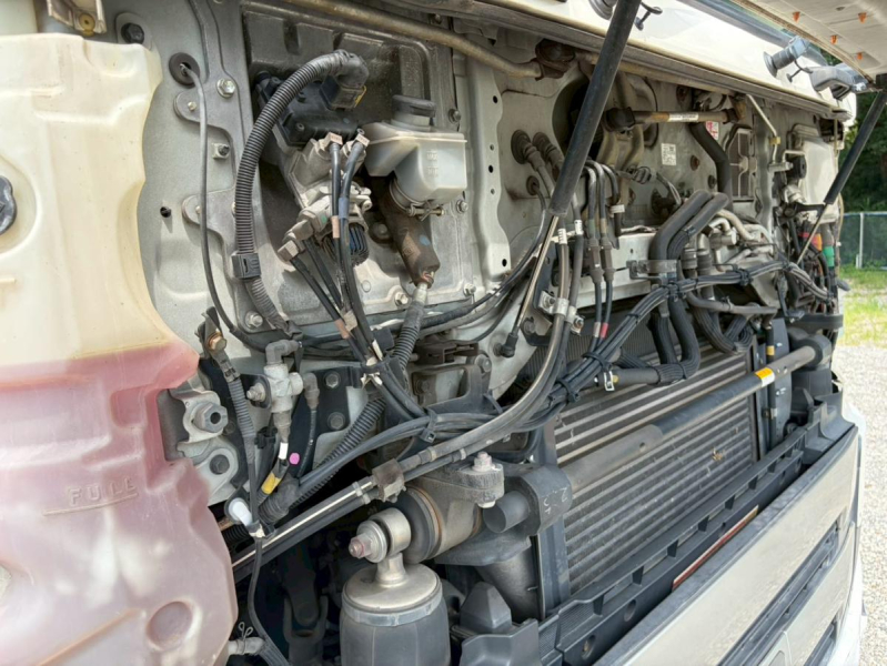 3軸高床 低温-32℃設定 2エバ 格納ゲート 後輪エアサス 車検付|中古トラックの販売・買取・査定のアイナビ