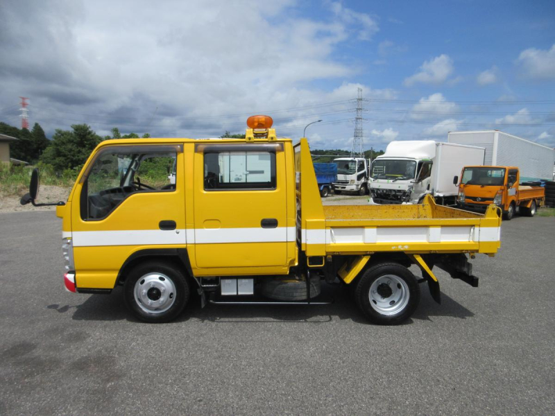 AT　Wキャブ　土砂ダンプ　全低床　6人乗り　5トン未満　!|中古トラックの販売・買取・査定のアイナビ