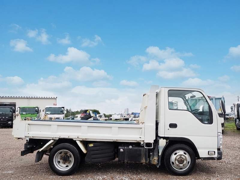 いすゞ エルフ パートタイム 4WD 低床ダンプ|中古トラックの販売・買取・査定のアイナビ