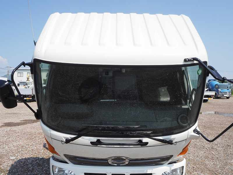 日野 レンジャー 新明和製 強力吸引車 汚泥吸引車|中古トラックの販売・買取・査定のアイナビ