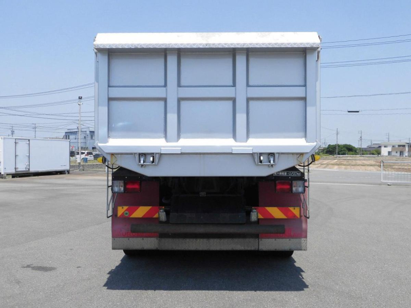 令和3年　日野   土砂禁ダンプ　15.8リューベ   GVW22t|中古トラックの販売・買取・査定のアイナビ
