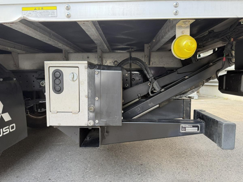 2.85t積・アルミバン・跳上ゲート1000kg・両側サイドドア|中古トラックの販売・買取・査定のアイナビ