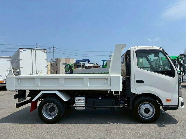 保証対象車両 林業仕様 ワンオーナー 登録済み未使用車|中古トラックの販売・買取・査定のアイナビ
