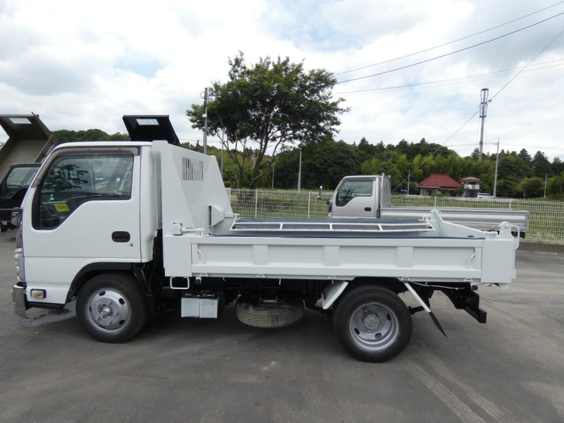 H25　2トン　マニュアル　ダンプ　260607|中古トラックの販売・買取・査定のアイナビ