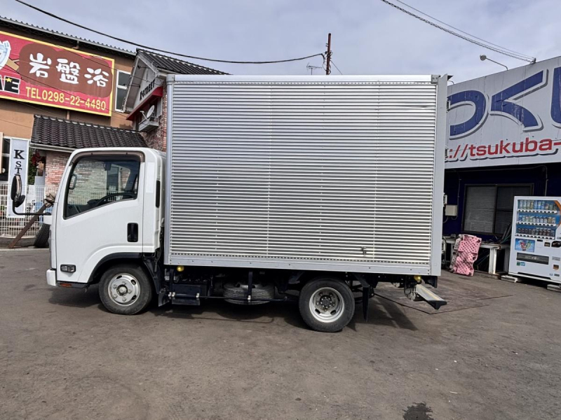 エルフ　10尺アルミバン　積載2000kg|中古トラックの販売・買取・査定のアイナビ