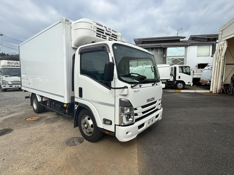 エルフ　ワイドロング　冷蔵冷凍車　東プレ-5℃　AT車|中古トラックの販売・買取・査定のアイナビ