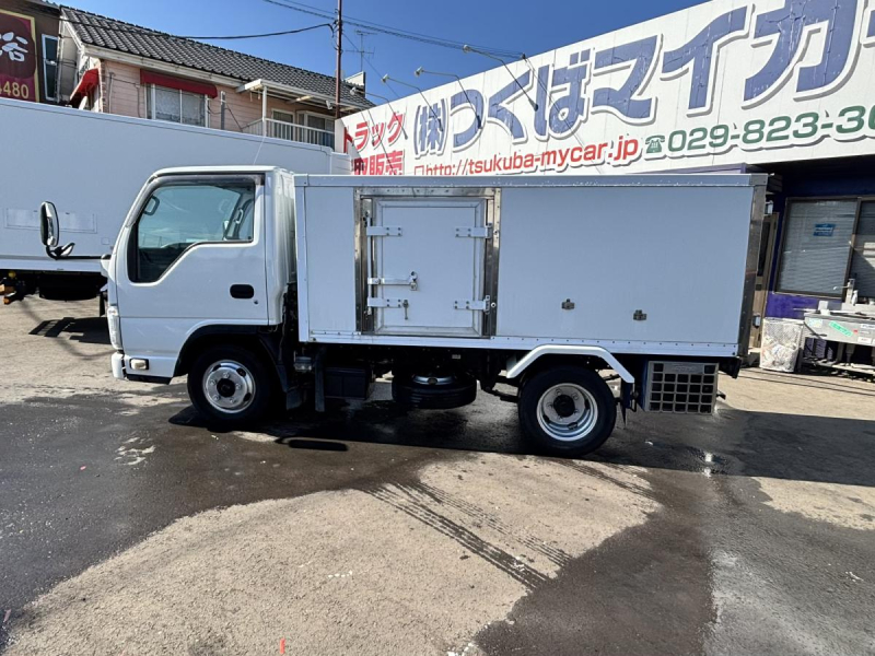 冷蔵冷凍車　東プレ-5℃　ショートボディ|中古トラックの販売・買取・査定のアイナビ