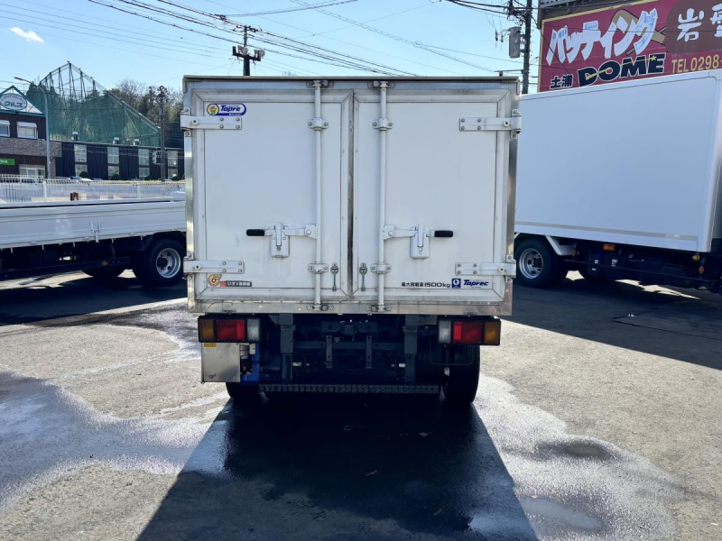 冷蔵冷凍車　東プレ-5℃　ショートボディ|中古トラックの販売・買取・査定のアイナビ