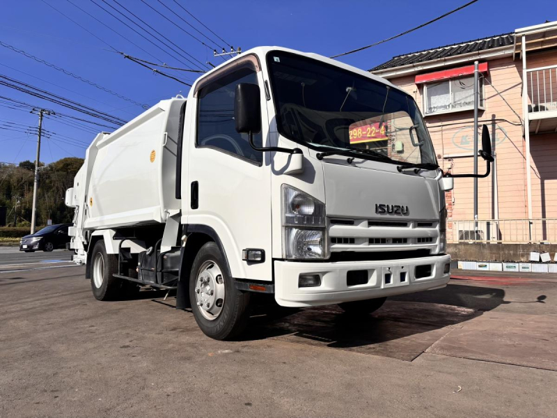 ワイド幅　プレス式パッカー車　極東製5.9立米　積載量3100kg|中古トラックの販売・買取・査定のアイナビ