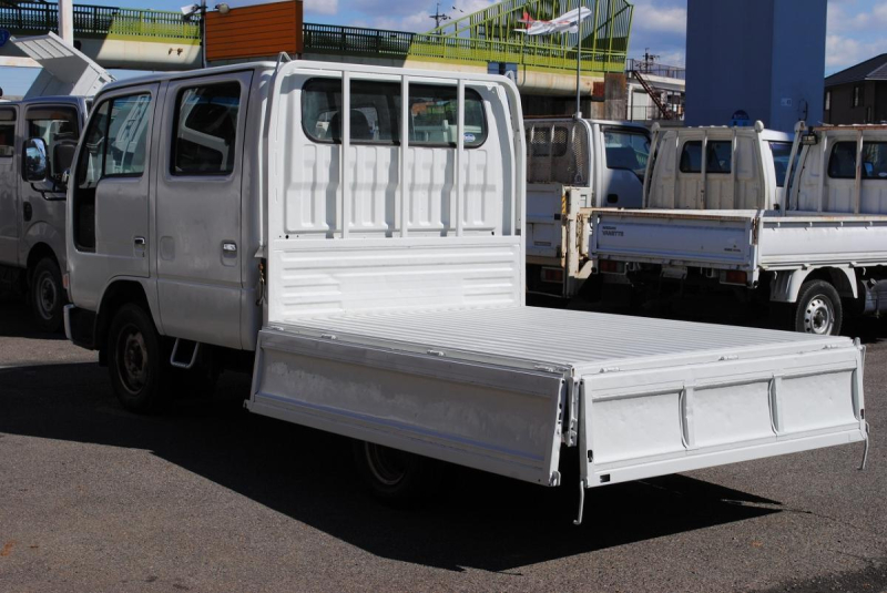 H18　アトラス　Wキャブ平ボディ　積載1.25t|中古トラックの販売・買取・査定のアイナビ