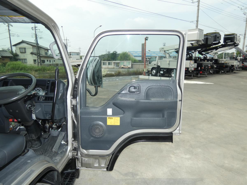 H25 2トン　マニュアル 　ダンプ　260706|中古トラックの販売・買取・査定のアイナビ