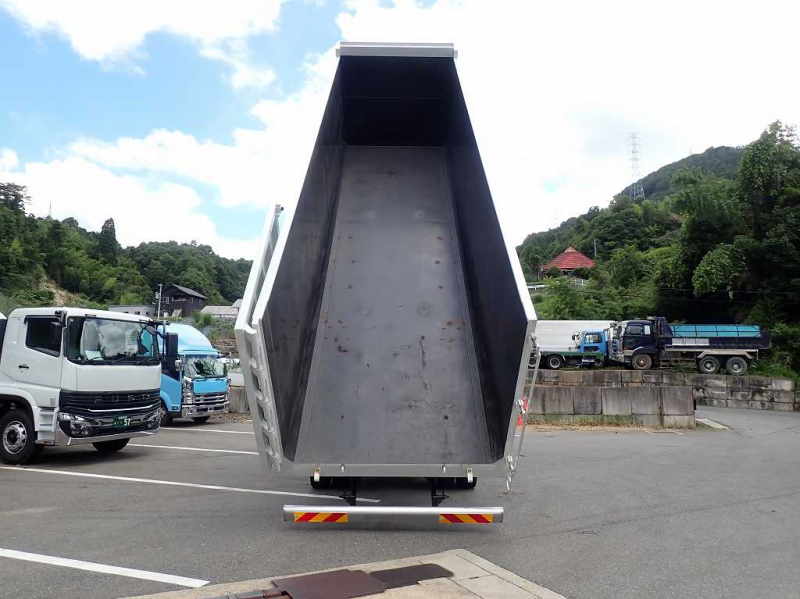 小平産業　25t　土砂禁ダンプ　HARDOX　39立米|中古トラックの販売・買取・査定のアイナビ