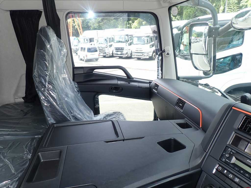 小平産業　25t　土砂禁ダンプ　HARDOX　39立米|中古トラックの販売・買取・査定のアイナビ