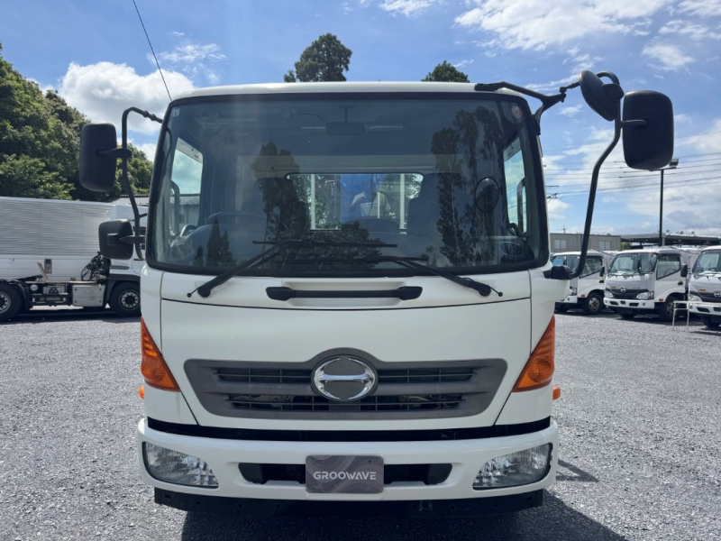 2.9t吊4段　タダノ　ZE304HRE　ラジコン付き　AT|中古トラックの販売・買取・査定のアイナビ