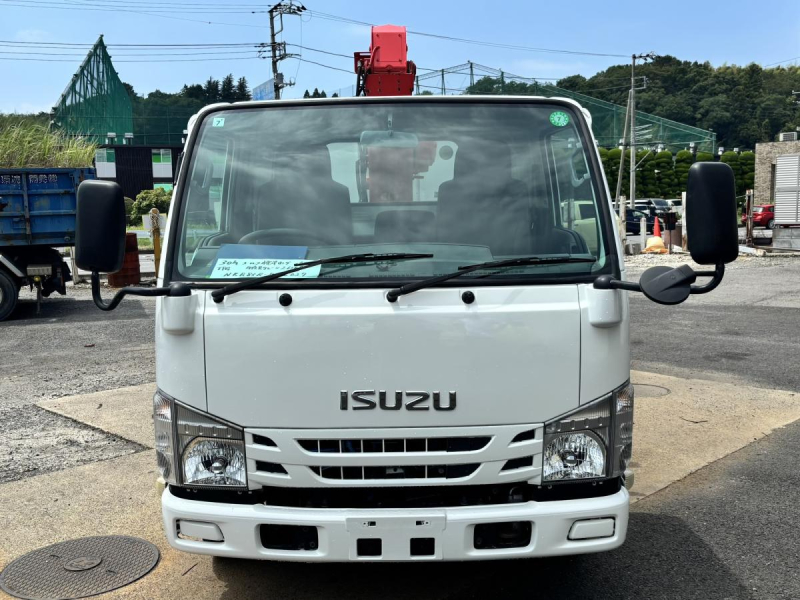 エルフ　標準ロング4段クレーンラジコン付き　AT車|中古トラックの販売・買取・査定のアイナビ