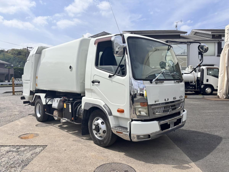 ファイター　巻き込みパッカー車　モリタ製8.1立米|中古トラックの販売・買取・査定のアイナビ