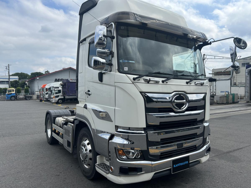プロフィア　トラクタ　ハイグレード　車検付|中古トラックの販売・買取・査定のアイナビ