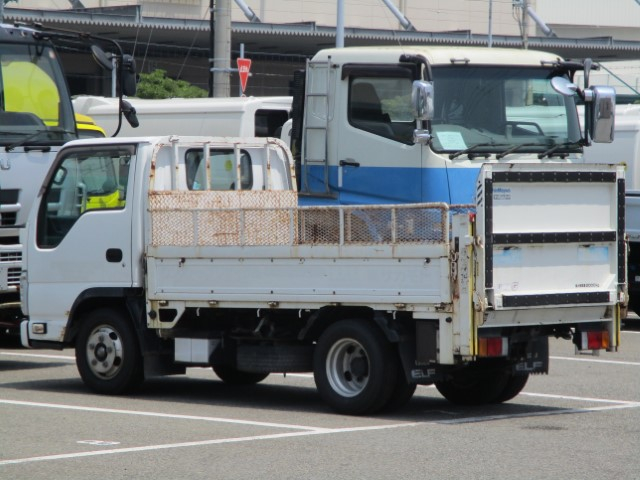 H24　いすゞエルフ　2トン平ボディ　新明和垂直ゲート|中古トラックの販売・買取・査定のアイナビ