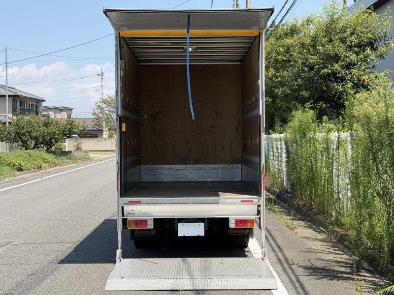 2t積・アルミバン・AT・垂直パワーゲート600kg・ラッシング|中古トラックの販売・買取・査定のアイナビ