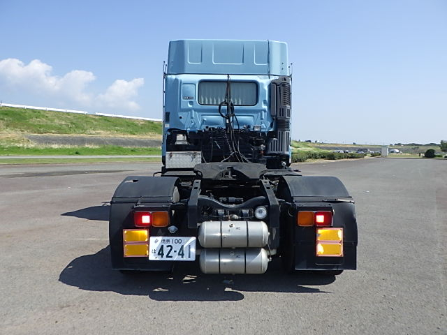日野平成18年式☆トラクタ☆スライドカプラ　検切れプレート付|中古トラックの販売・買取・査定のアイナビ