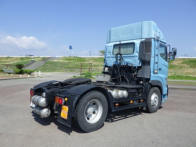 日野平成18年式☆トラクタ☆スライドカプラ　検切れプレート付|中古トラックの販売・買取・査定のアイナビ