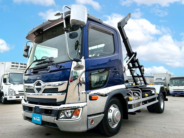 車検付 脱着装置付コンテナ専用車 新明和工業 アームロール|中古トラックの販売・買取・査定のアイナビ
