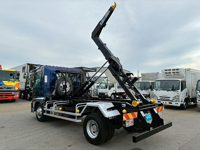 車検付 脱着装置付コンテナ専用車 新明和工業 アームロール|中古トラックの販売・買取・査定のアイナビ