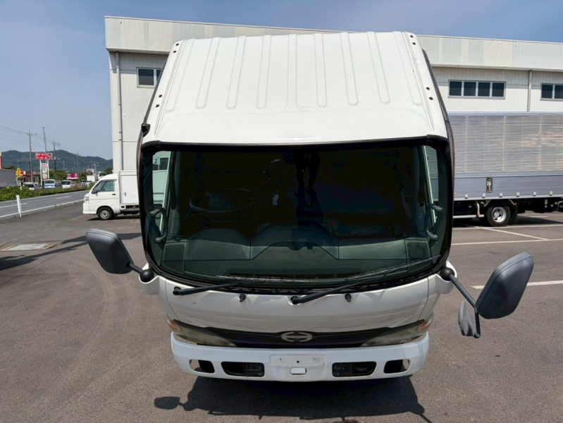 10尺 全低床 2トン積載  3方開 5速MT スタッドレスタイヤ ETC|中古トラックの販売・買取・査定のアイナビ