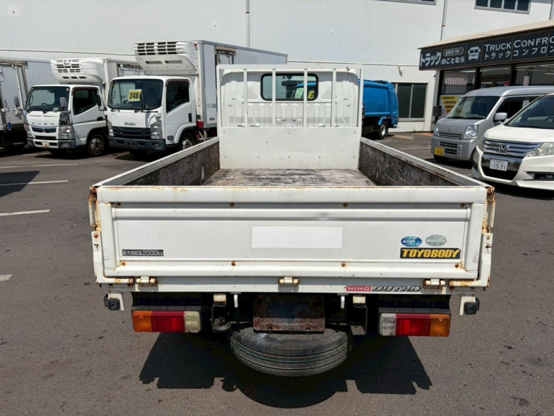 10尺 全低床 2トン積載  3方開 5速MT スタッドレスタイヤ ETC|中古トラックの販売・買取・査定のアイナビ