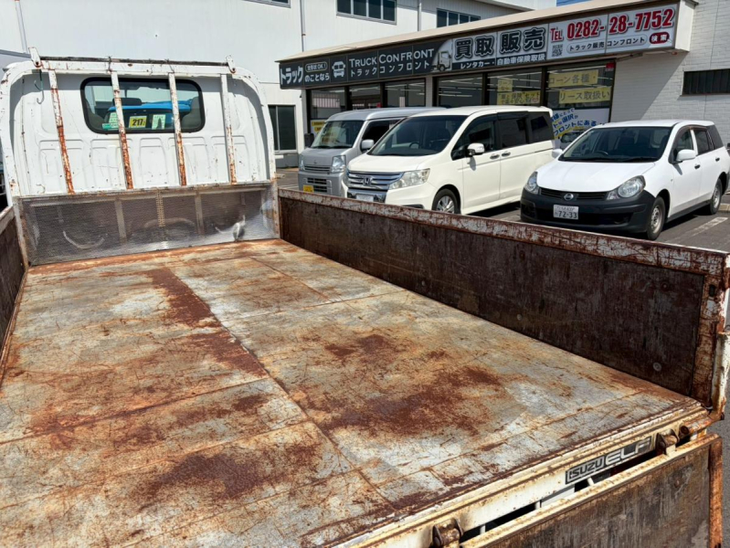 排ガス燃焼不要 全低床 2トン積載 3方開 5速MT ETC|中古トラックの販売・買取・査定のアイナビ