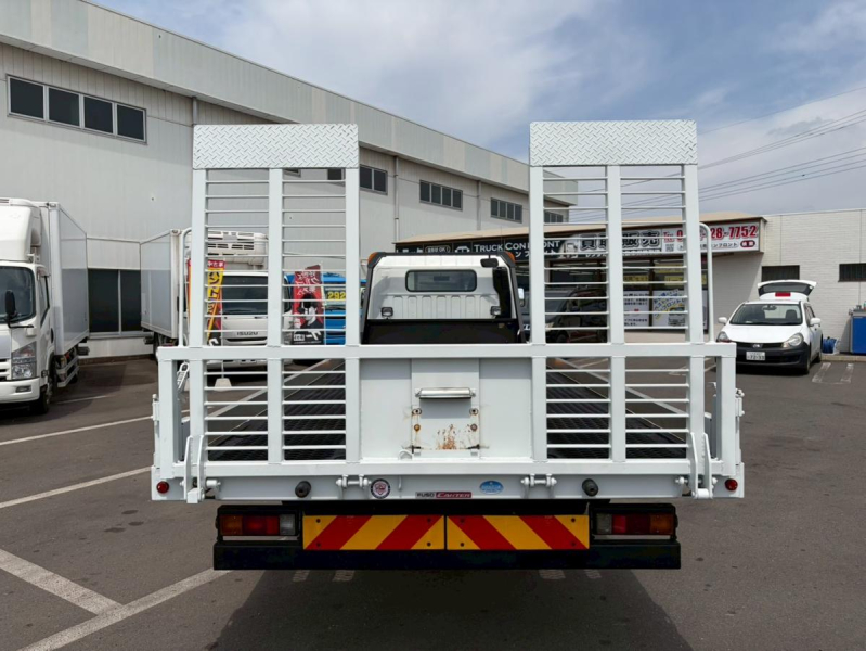 積載車 ワイド5800ボディ 3.05t積載 ラジコン 電動あゆみ 車検付|中古トラックの販売・買取・査定のアイナビ