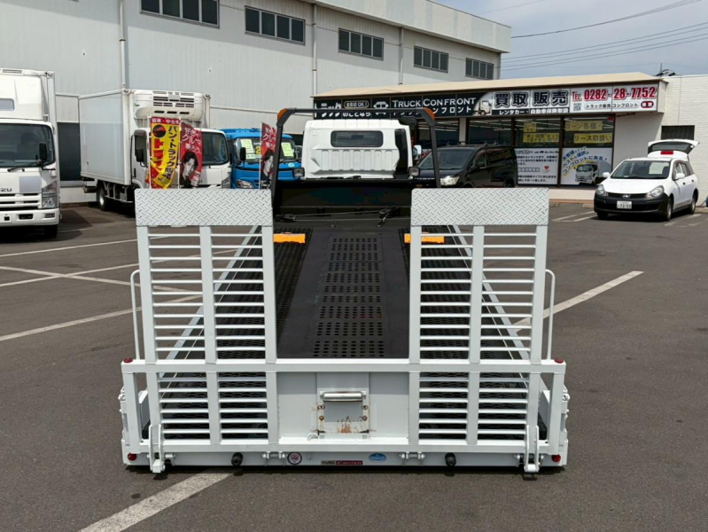 積載車 ワイド5800ボディ 3.05t積載 ラジコン 電動あゆみ 車検付|中古トラックの販売・買取・査定のアイナビ