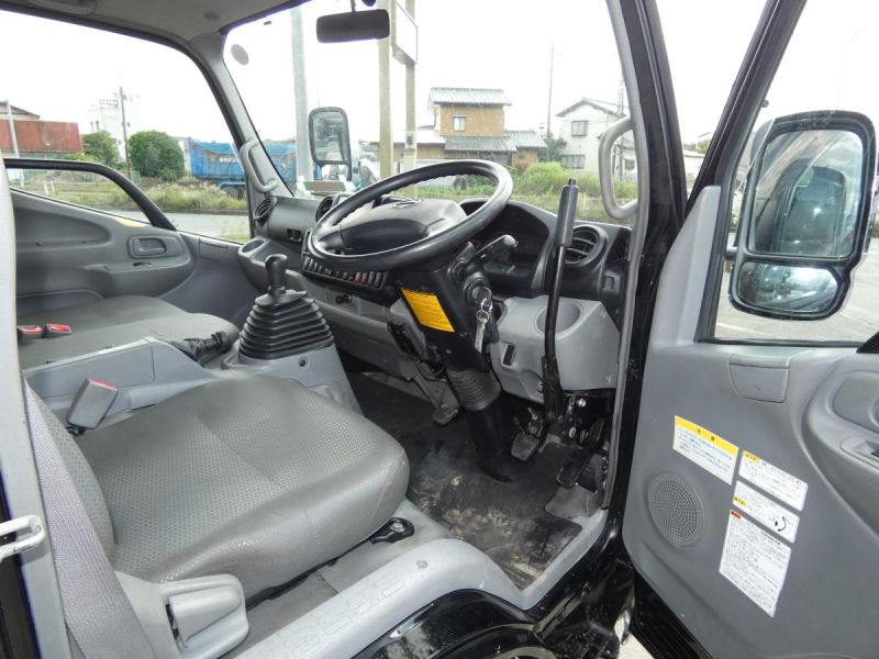 4WD 高所作業車　マニュアル 260514|中古トラックの販売・買取・査定のアイナビ