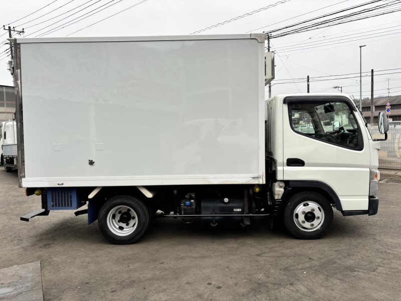 キャンター　冷蔵冷凍車　東プレ低温　スタンバイ付き|中古トラックの販売・買取・査定のアイナビ