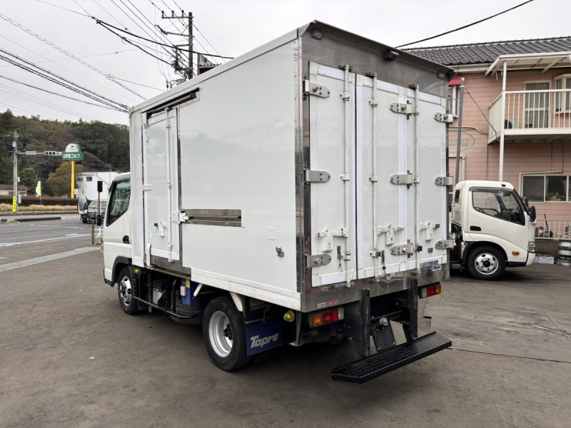 キャンター　冷蔵冷凍車　東プレ低温　スタンバイ付き|中古トラックの販売・買取・査定のアイナビ