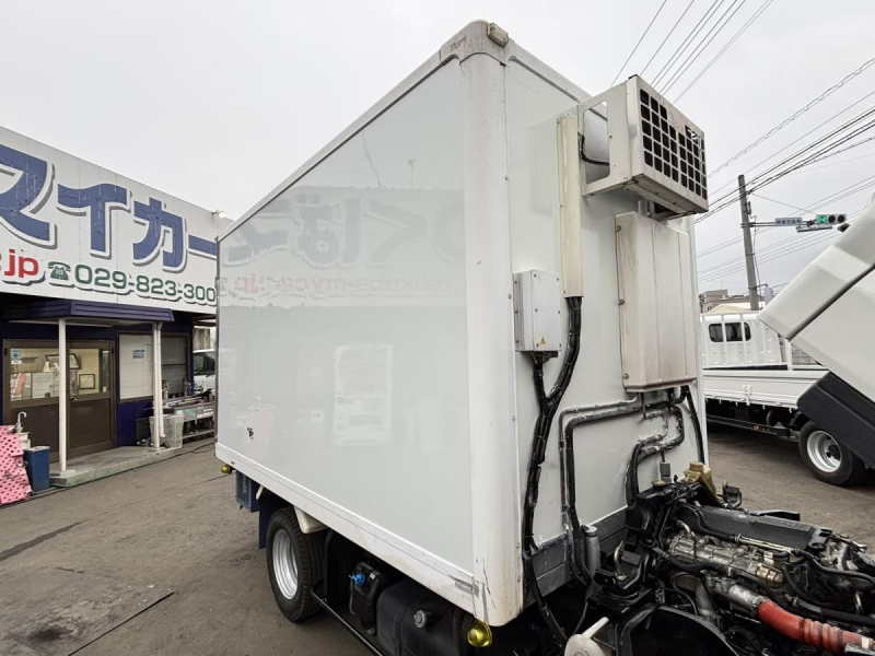 キャンター　冷蔵冷凍車　東プレ低温　スタンバイ付き|中古トラックの販売・買取・査定のアイナビ