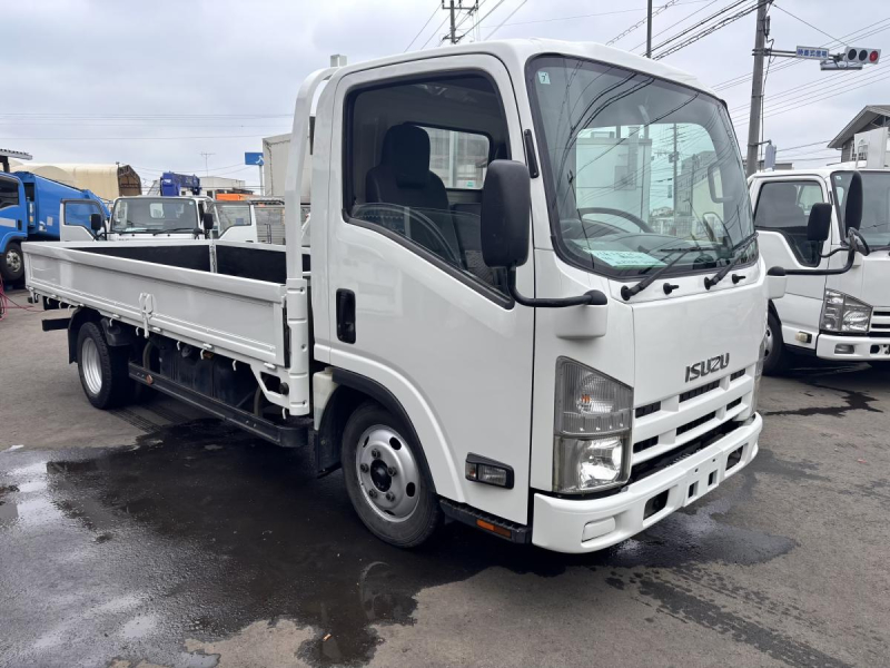 標準ロング平ボディー　積載2000kg|中古トラックの販売・買取・査定のアイナビ