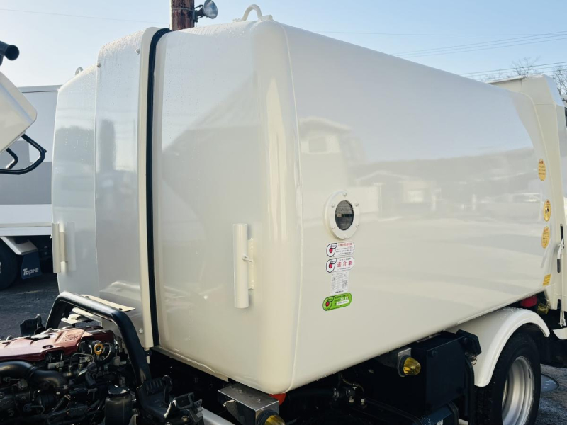 標準幅　巻き込みパッカー車　極東製5.1立米　積載2000kg|中古トラックの販売・買取・査定のアイナビ