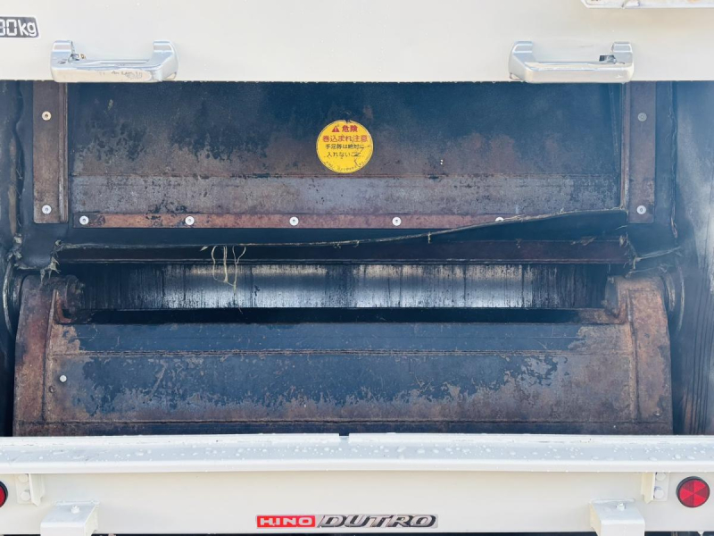 標準幅　巻き込みパッカー車　極東製5.1立米　積載2000kg|中古トラックの販売・買取・査定のアイナビ