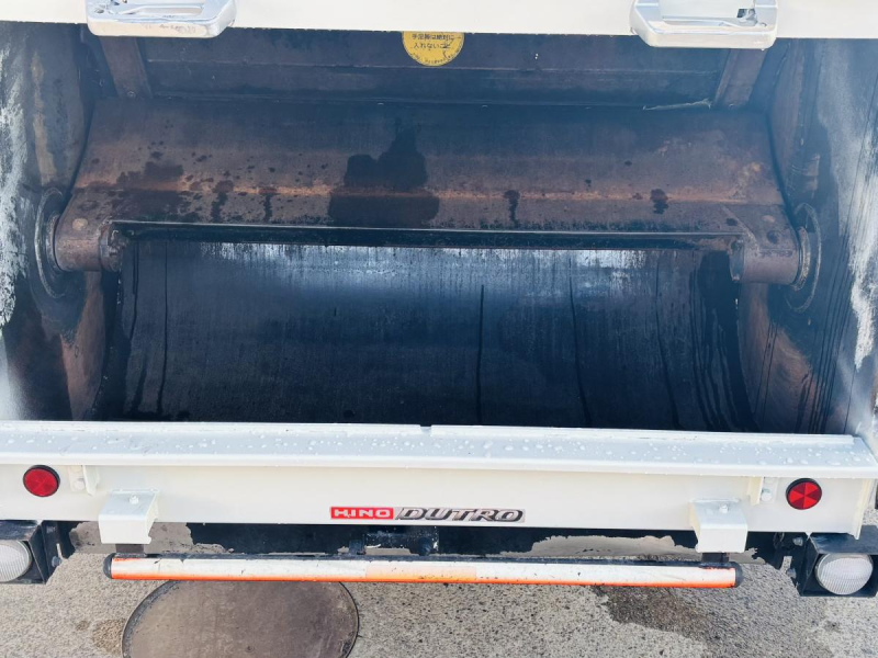標準幅　巻き込みパッカー車　極東製5.1立米　積載2000kg|中古トラックの販売・買取・査定のアイナビ