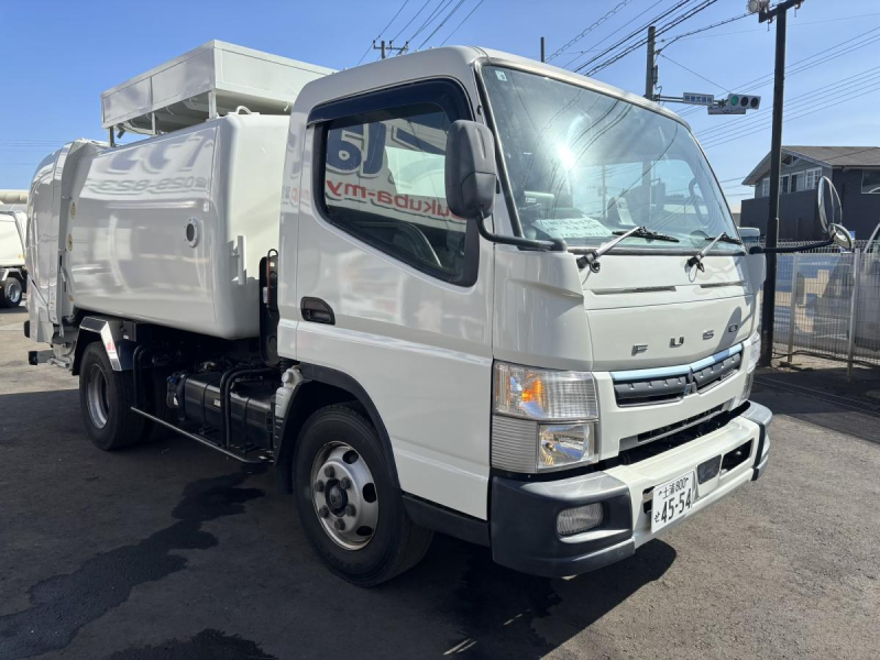 ワイド幅　巻き込みパッカー車　極東製6.2立米　積載3100kg|中古トラックの販売・買取・査定のアイナビ