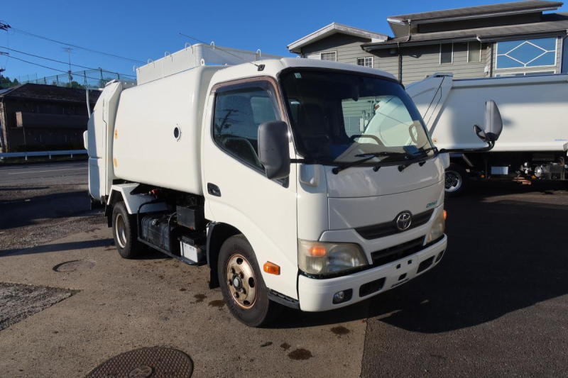 ダイナ　巻き込みパッカー車　モリタ製5.0立米　積載2550kg|中古トラックの販売・買取・査定のアイナビ