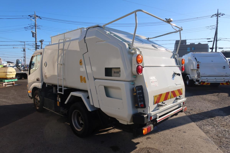ダイナ　巻き込みパッカー車　モリタ製5.0立米　積載2550kg|中古トラックの販売・買取・査定のアイナビ