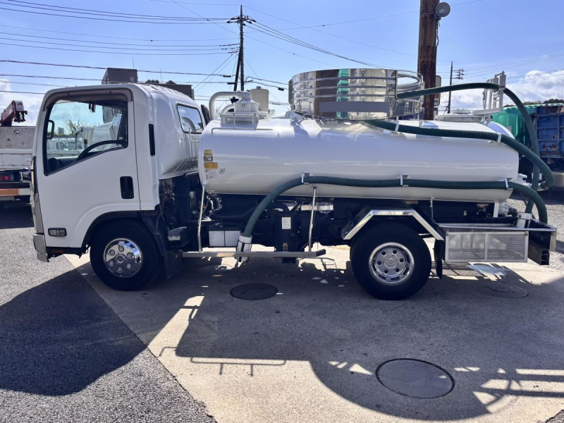ワイド幅　バキューム車　モリタ製3700L|中古トラックの販売・買取・査定のアイナビ