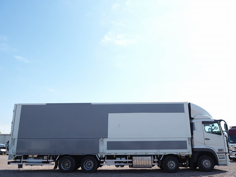 三菱スーパーグレート アルミウイング 4軸低床 積載13.6t|中古トラックの販売・買取・査定のアイナビ